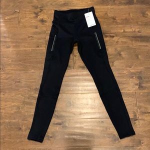 NWT Athleta Ridge Tight Leggings XS